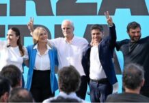 San Martín fue escenario del cierre de campaña de Kicillof con críticas a Milei