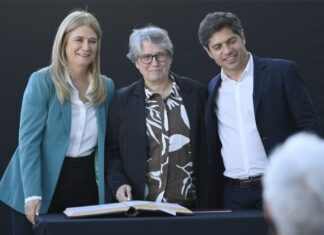 Kicillof tomó juramento a Flavia Terigi como nueva directora general de Cultura y Educación