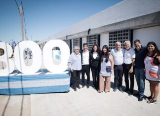 Kicillof inauguró el edificio educativo N°300 y sumó 1.380 vacantes en El Pato