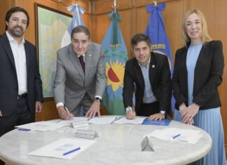 Kicillof firmó un acuerdo con la OPS para fortalecer el sistema de salud bonaerense